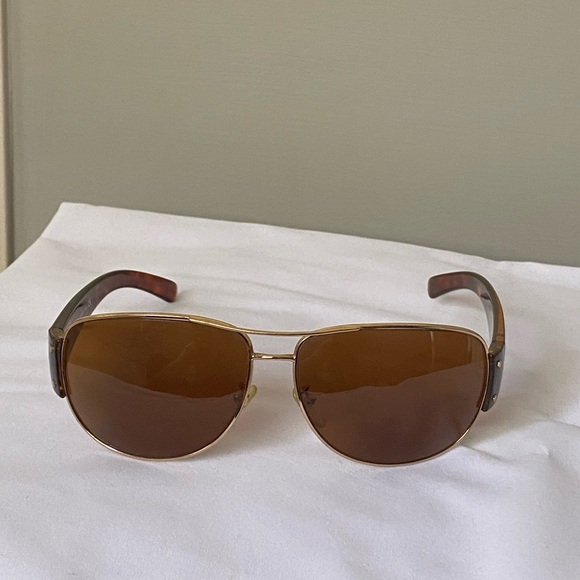 Prada sunglasses - Picture 4 of 15